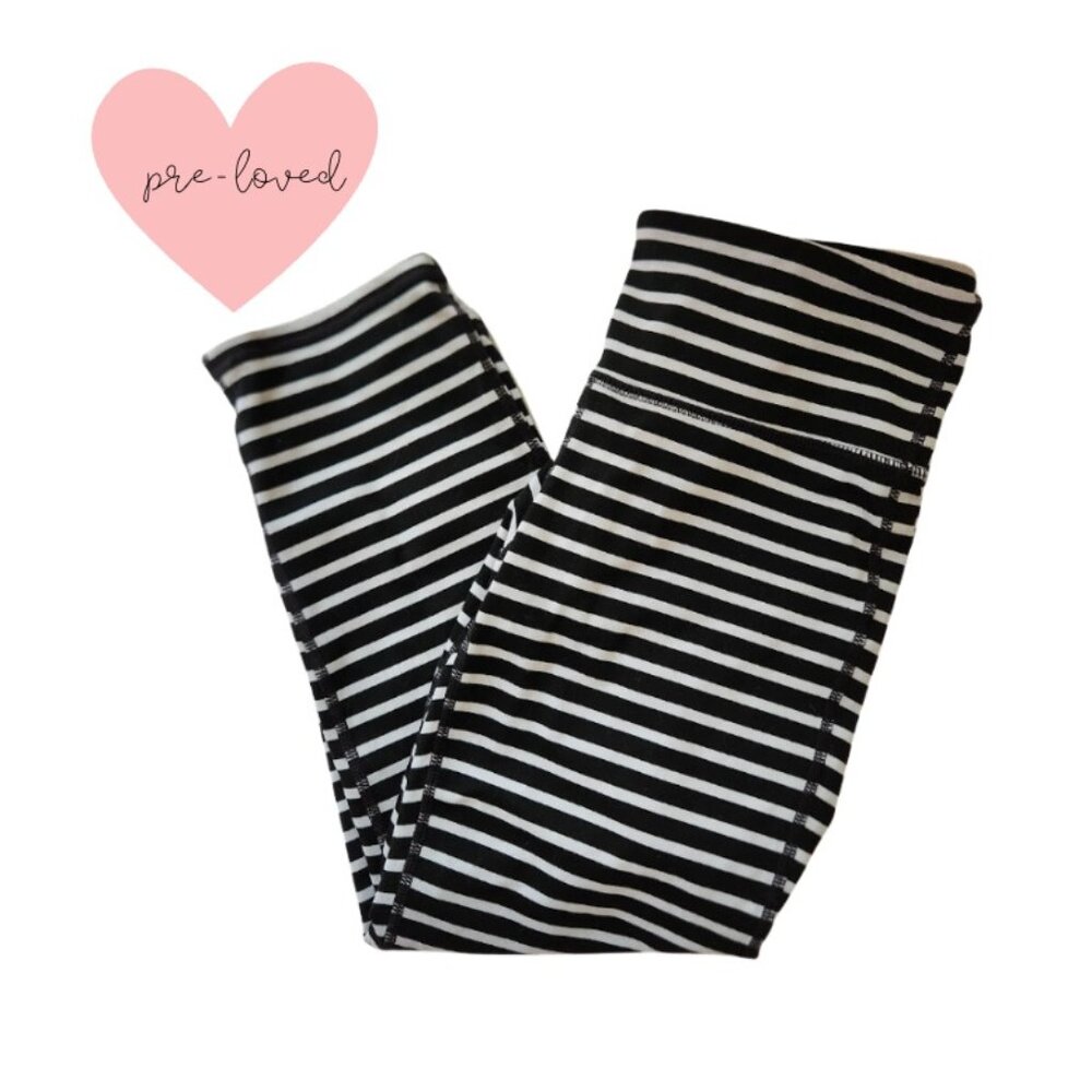 Athleta Black White Striped Capri Yoga Legging, Size Small